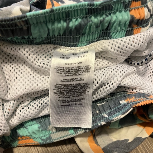 Columbia PFG Super Backcast Swim Trunks Mens Size S Beachy Resort Fishing - Picture 9 of 10